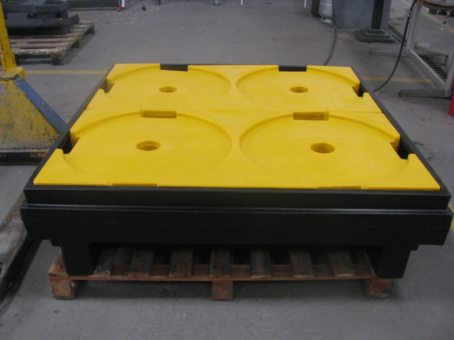 Paletes de Contenção 4 tambores